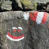 wegmarkierung wanderweg smiley