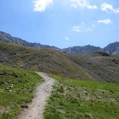 wanderweg zu den goldseen