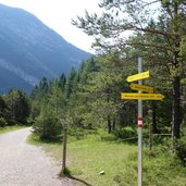 grenze bayern oesterreich bei riedboden an der isar scharnitz