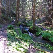 gries am brenner weg zur sattelbergalm