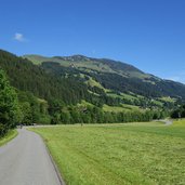 grafen weg bei aschau wiesen fr