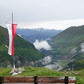 geraer huette talblick valsertal nebel