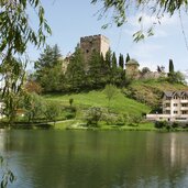 SFL Burg Laudeck in Ladis mit Schlossweiher