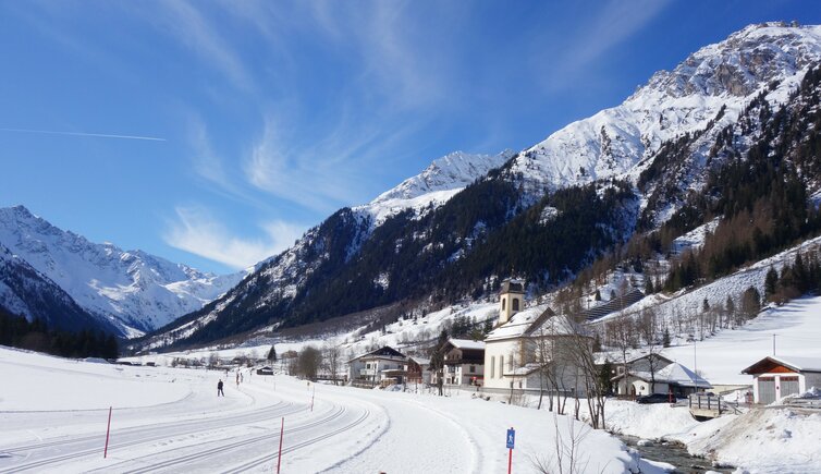 winter gschnitz dorf und langlaufloipe