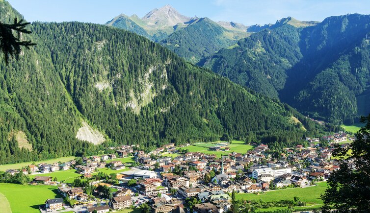 mayrhofen sommer ortsansicht